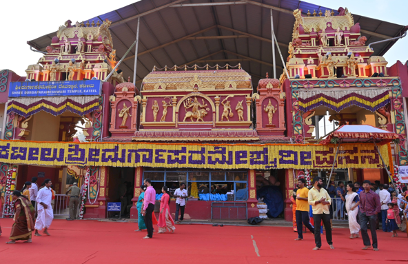 Shree Durgaparameshwari Temple, Dakshina Kannada, Karnataka - Vushii.com